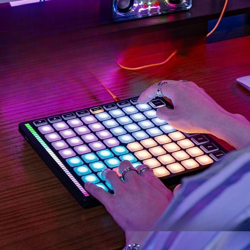 Midi Controller Pad - 64-Key MIDI Percussion Pad Controller Stage